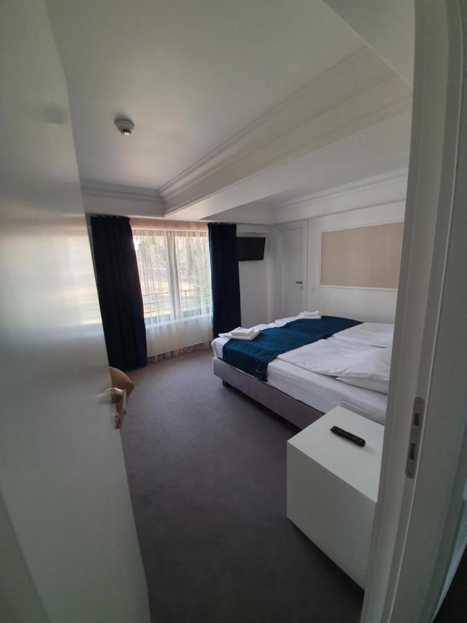 Vila Berlin Otel Poiana Braşov Dış mekan fotoğraf