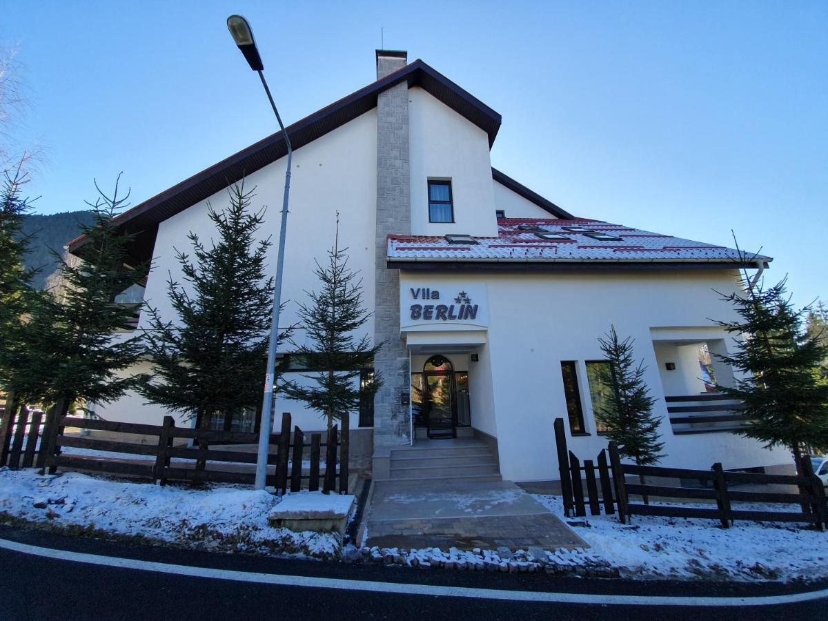 Vila Berlin Otel Poiana Braşov Dış mekan fotoğraf