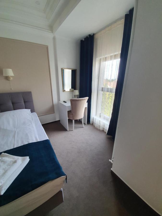 Vila Berlin Otel Poiana Braşov Dış mekan fotoğraf