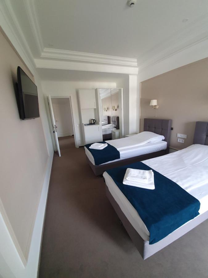 Vila Berlin Otel Poiana Braşov Dış mekan fotoğraf