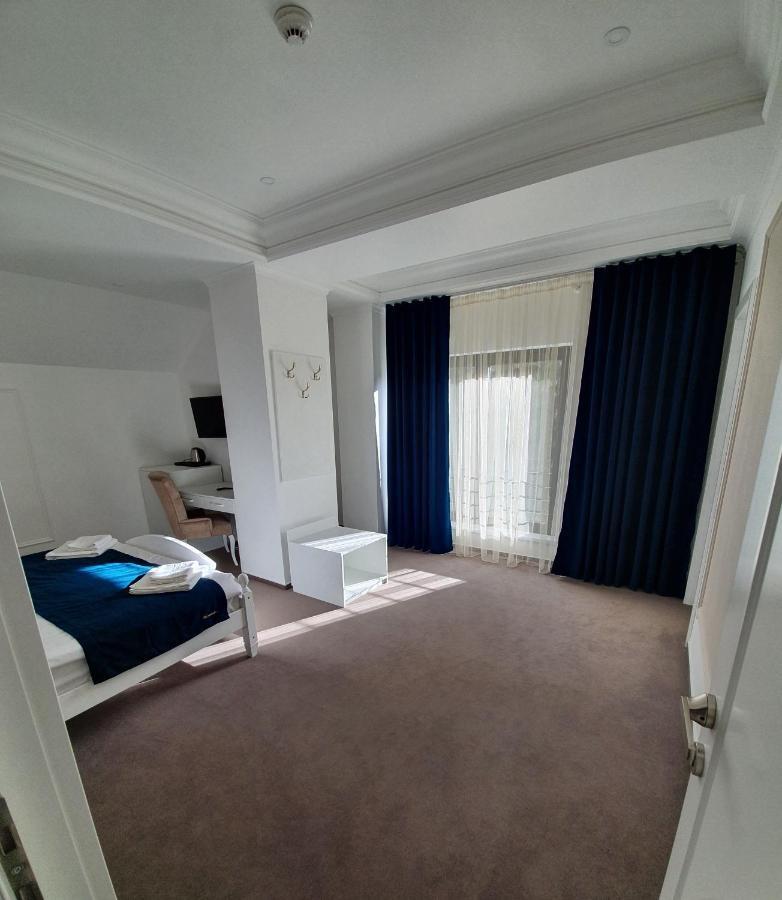 Vila Berlin Otel Poiana Braşov Dış mekan fotoğraf