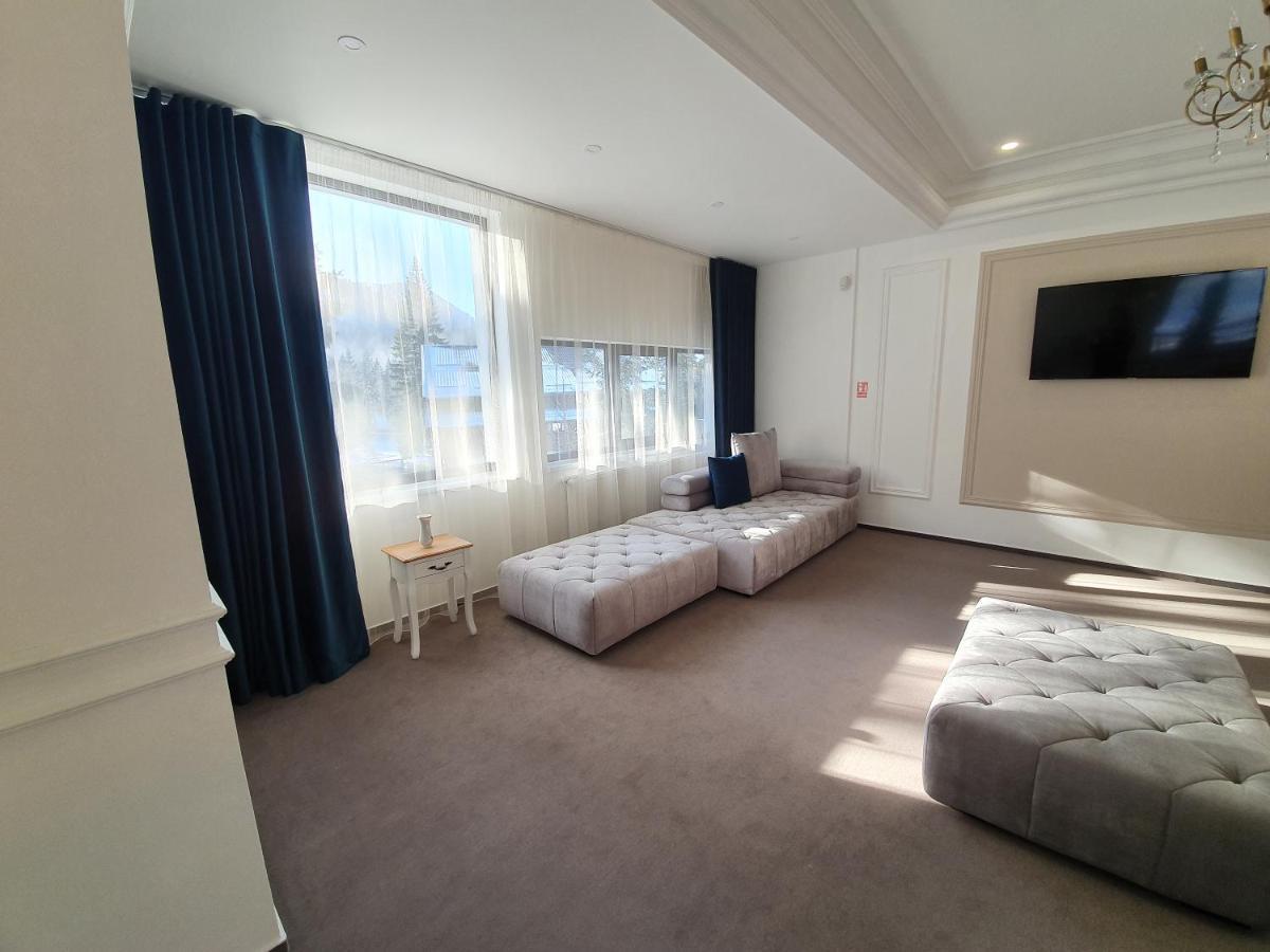 Vila Berlin Otel Poiana Braşov Dış mekan fotoğraf