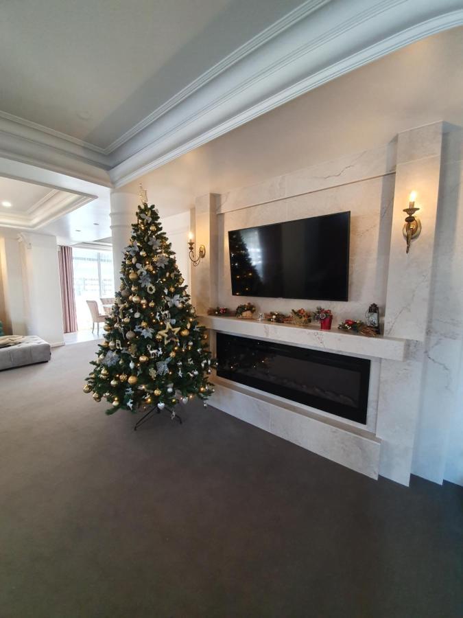 Vila Berlin Otel Poiana Braşov Dış mekan fotoğraf