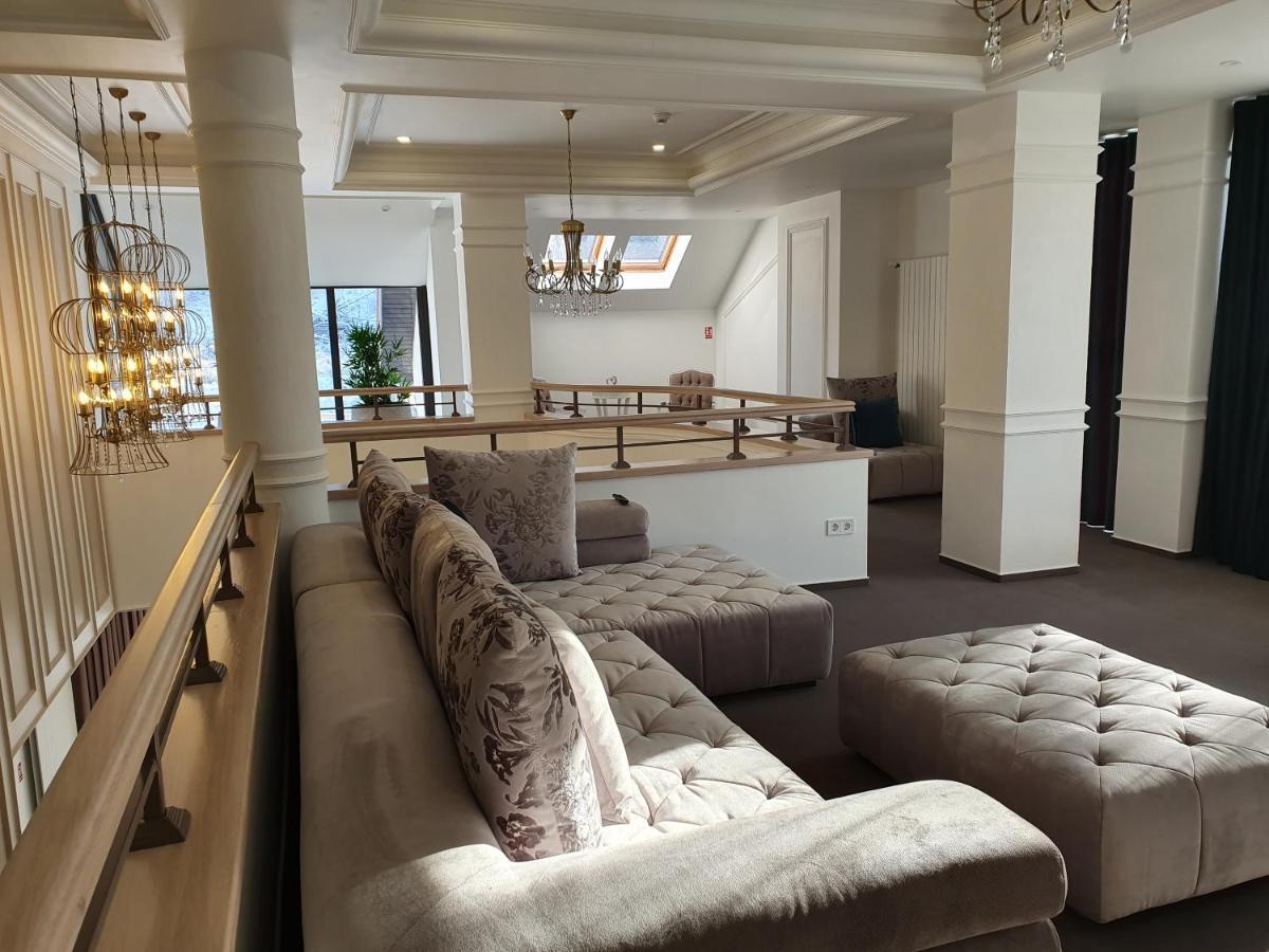 Vila Berlin Otel Poiana Braşov Dış mekan fotoğraf
