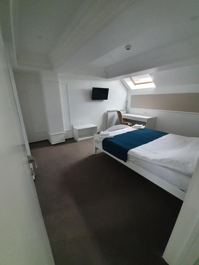 Vila Berlin Otel Poiana Braşov Dış mekan fotoğraf